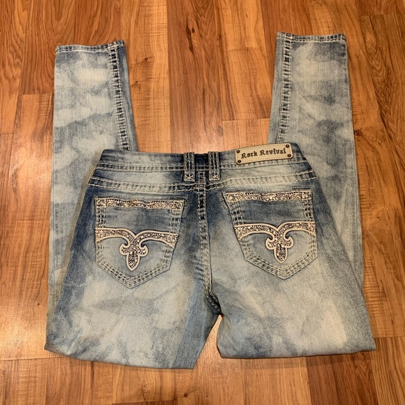 Rock Revival Jeans - Picture 3 of 3